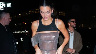 Kendall Jenner paradowała po gali MET z BIELIZNĄ NA WIERZCHU. Gustownie? (ZDJĘCIA)