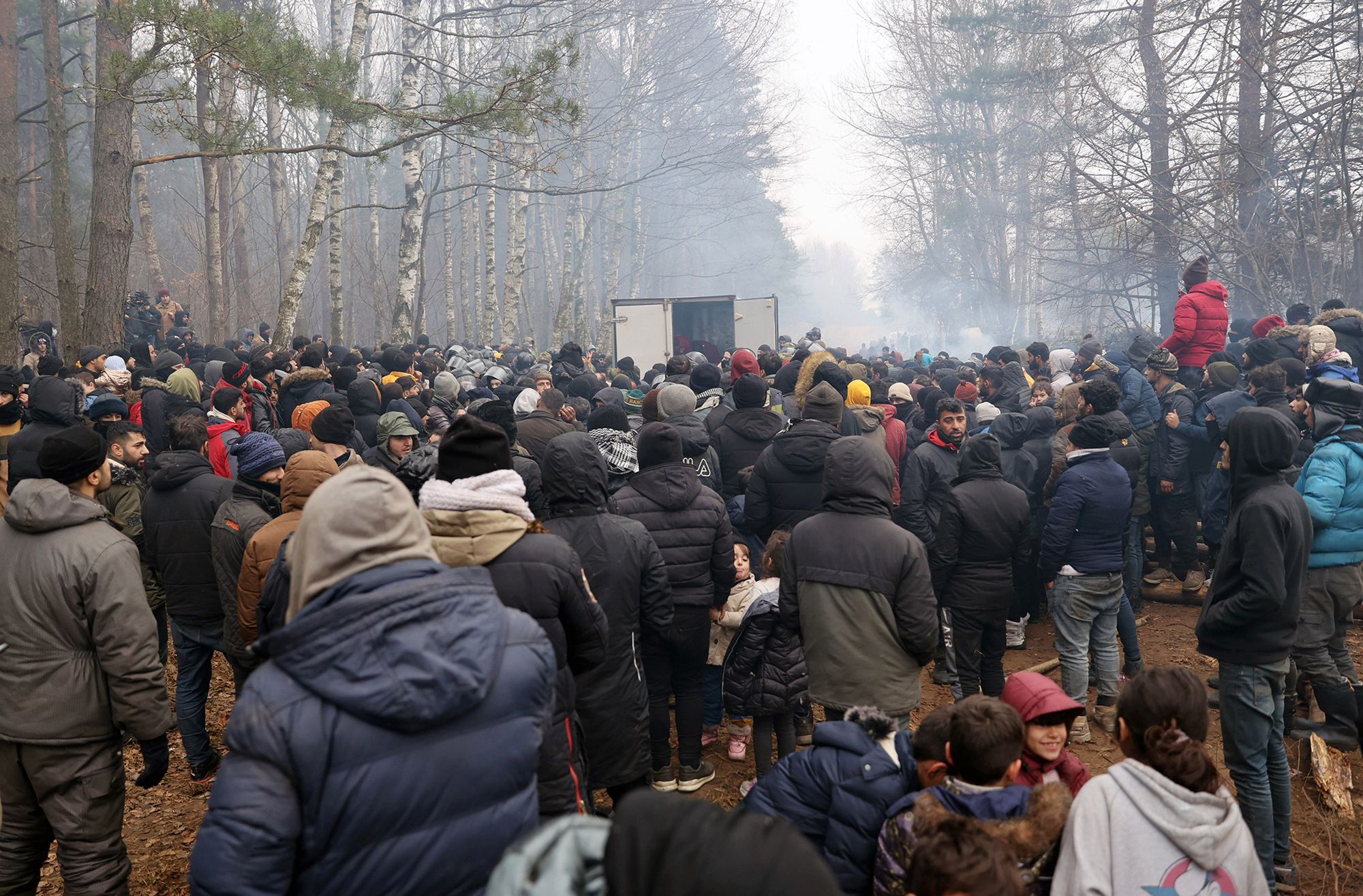 Obraz tragedii: Tak funkcjonują migranci w obozach na granicy białorusko-polskiej 8