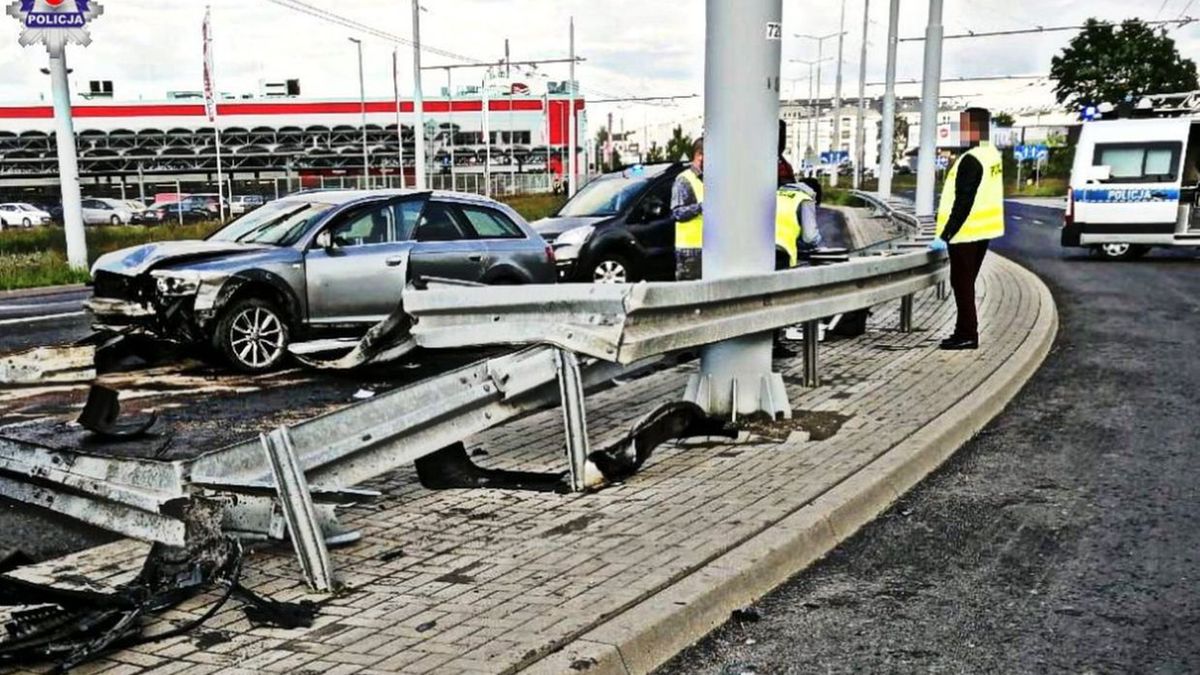 Handlarze narkotyków wpadli na patrol drogowy.