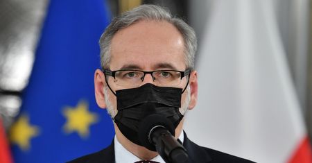 Koronawirus. Zebrał się sztab kryzysowy. "Sytuacja jest bardzo poważna"
