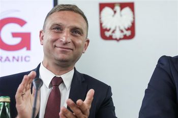 Media: Duda ułaskawił Bąkiewicza