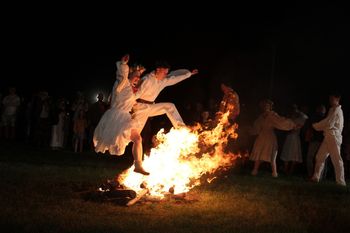 Noc Kupały na Lednicy - święto ognia, wody i magii natury
