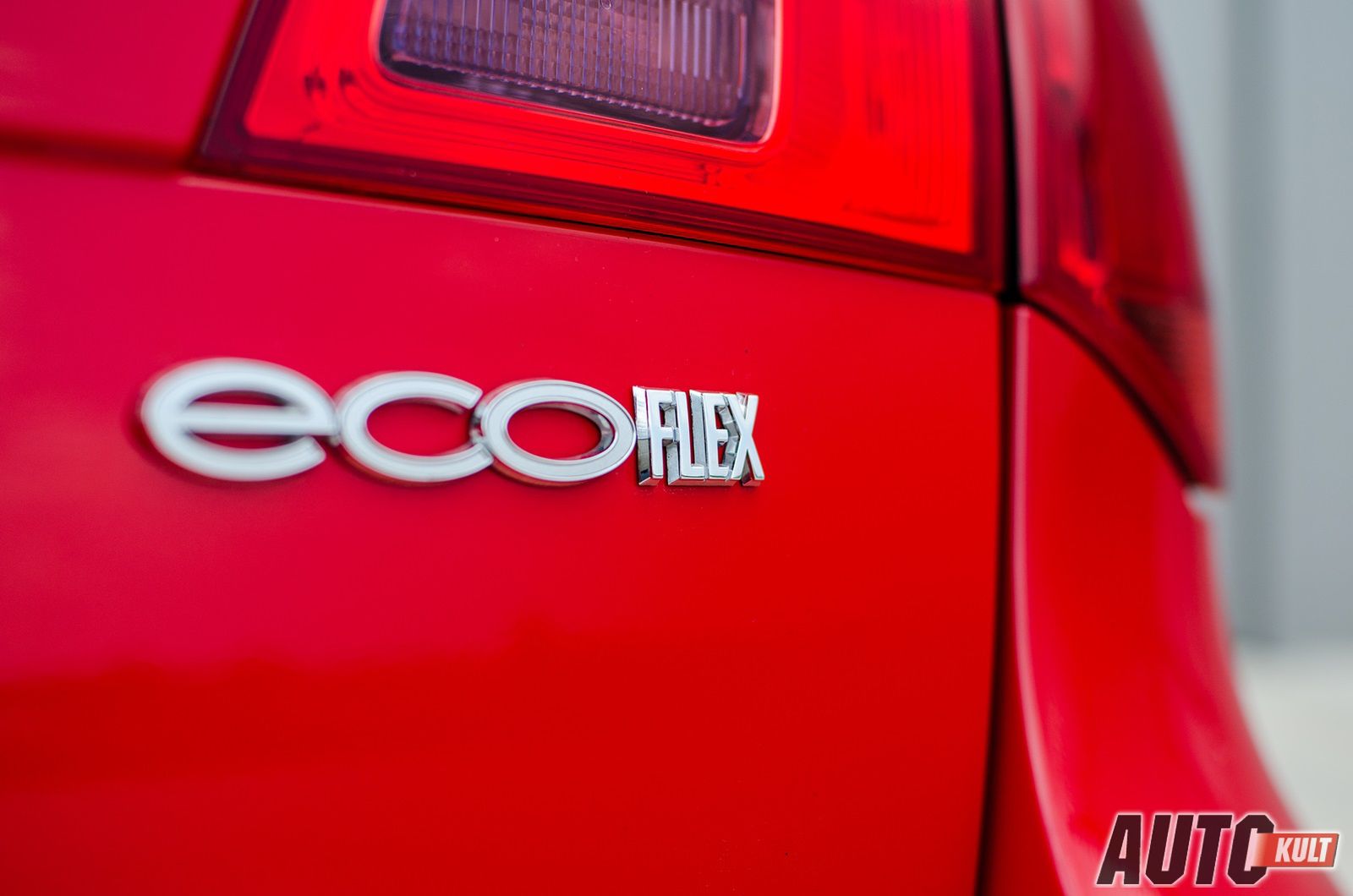 Opel Astra Tourer 1,4 Turbo LPGTEC Enjoy vs. Opel Astra Sedan 1,7 CDTI Business - test [galeria] 9