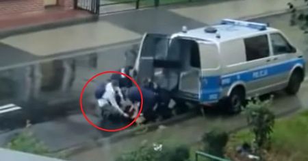 Kim jest tajemniczy człowiek, który pomagał policji? Nowe informacje