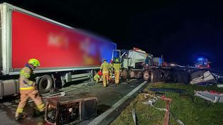 Groźny wypadek na S7. Droga jest zablokowana