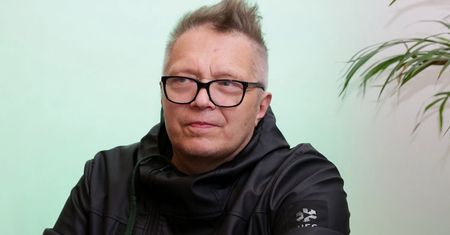 "Szczęście, lekarze i Bóg". Nie ukrywa, co mu pomogło