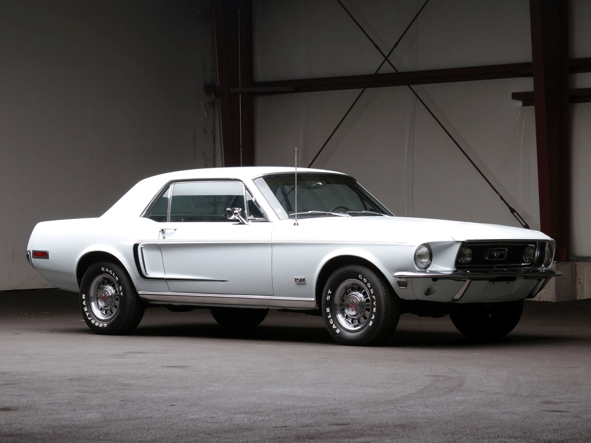 Ford Mustang I: ewolucja od malca po Bossa [galeria zdjęć] 48