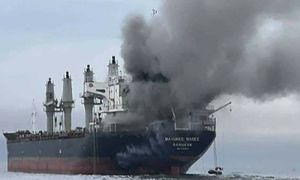 Zmasowany atak Iranu. Trafiony kolejny statek