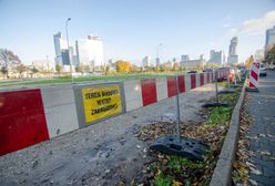 Warszawa. Powstaje nowy parking wzdłuż Alei Jerozolimskich