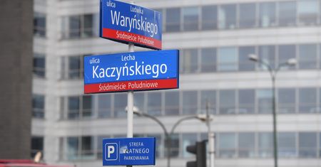 Radni PiS złożyli wniosek o ulicę L. Kaczyńskiego. Ratusz odpowiada