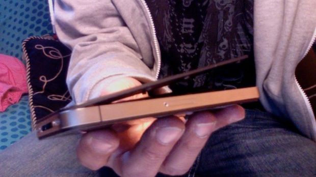 Apple iPhone 4 może się też zapalić 1