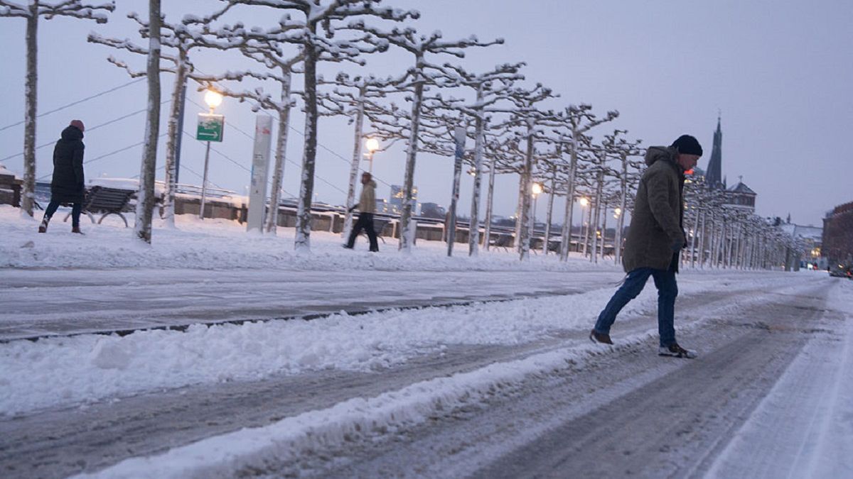 New Heavy Snow In Düsseldorf
Heavy snow is seen in Duesseldorf, Germany, on January 7, 2026, as new snow hits Western Europe (Photo by Ying Tang/NurPhoto via Getty Images).
NurPhoto
action shot, snowstorm, january 7, icy, snow forecast, snow impact, deutschland, heavy snow, yingphotography, snow accumulation, nur photo, snowfall, winter weather, snow event, nurphoto, ying tang, cold, snow conditions, german weather, duesseldorf, snow coverage, snow depth, precipitation, european weather