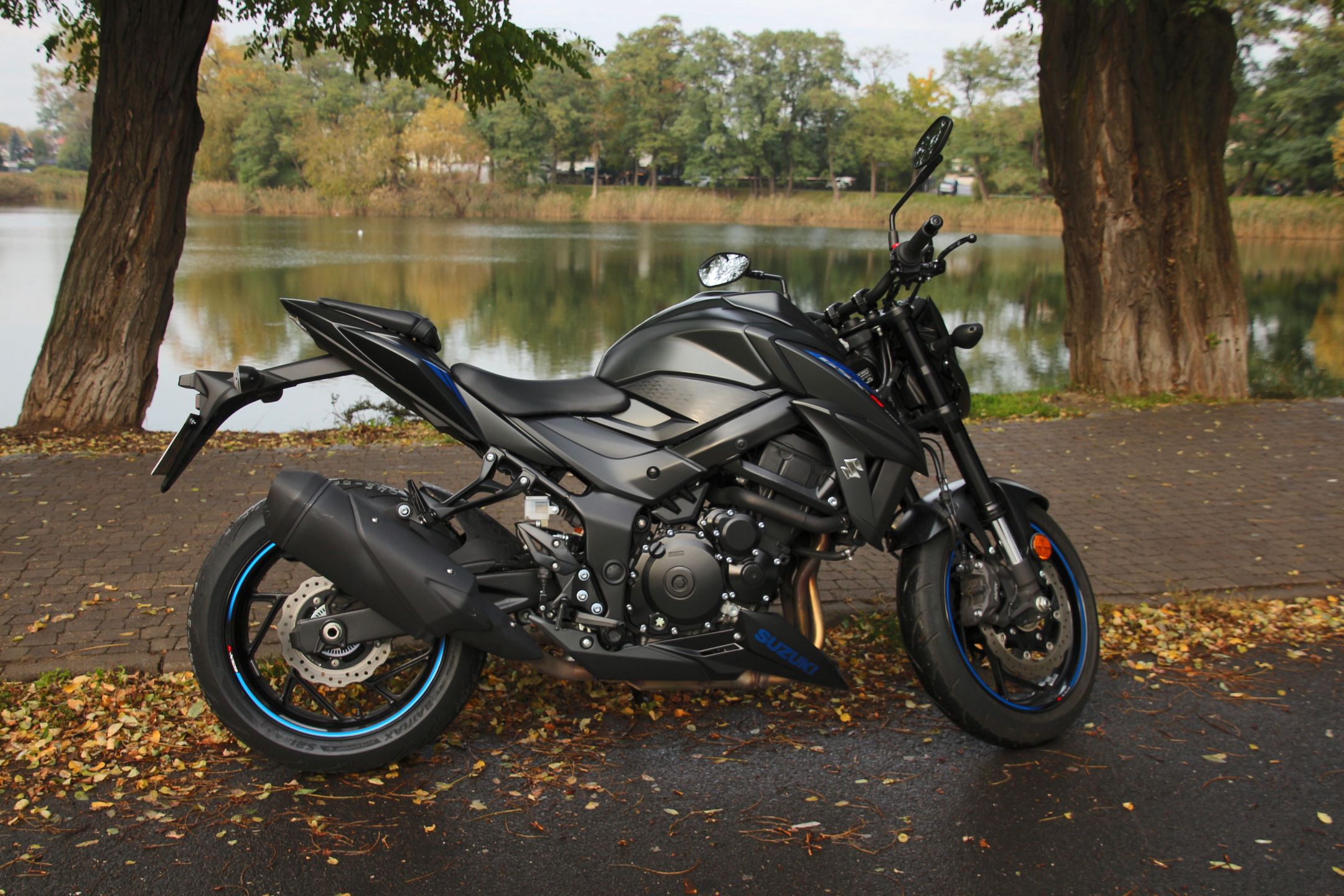Suzuki GSX-S750