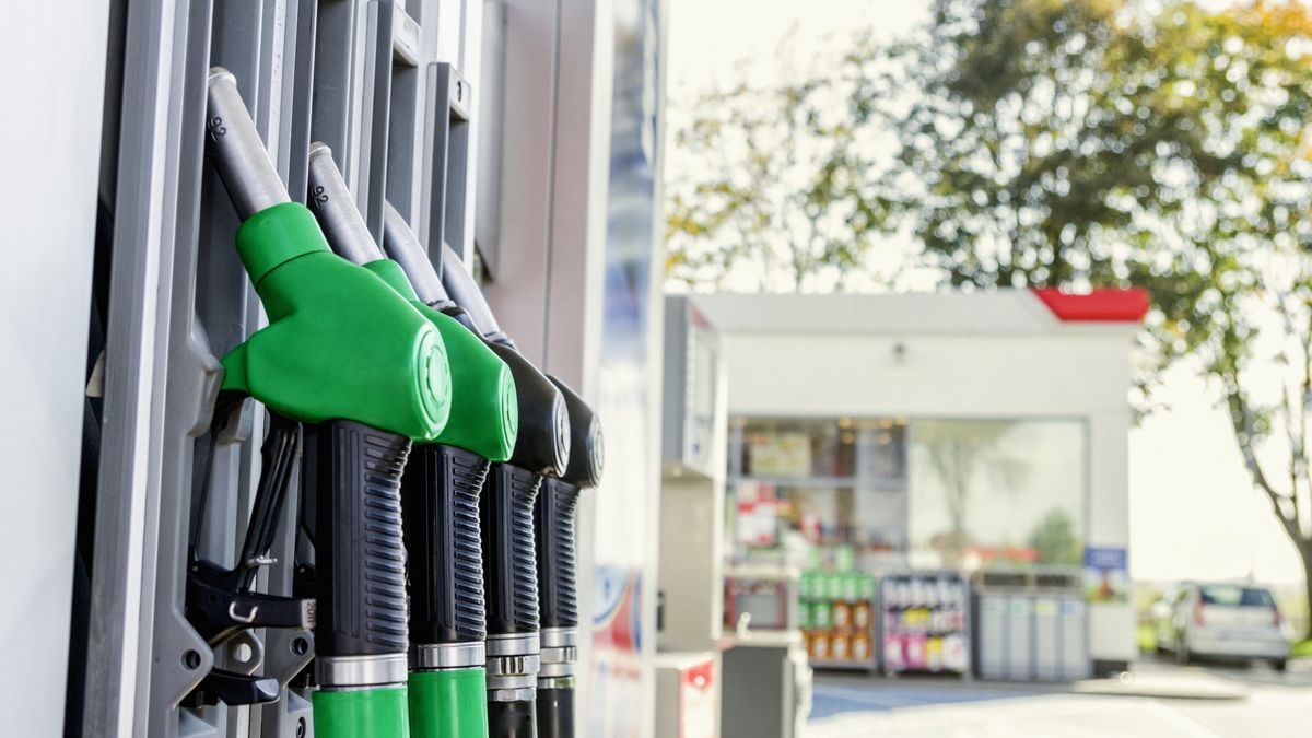 Analitycy e-petrol.pl opublikowali najnowsze prognozy cen paliw