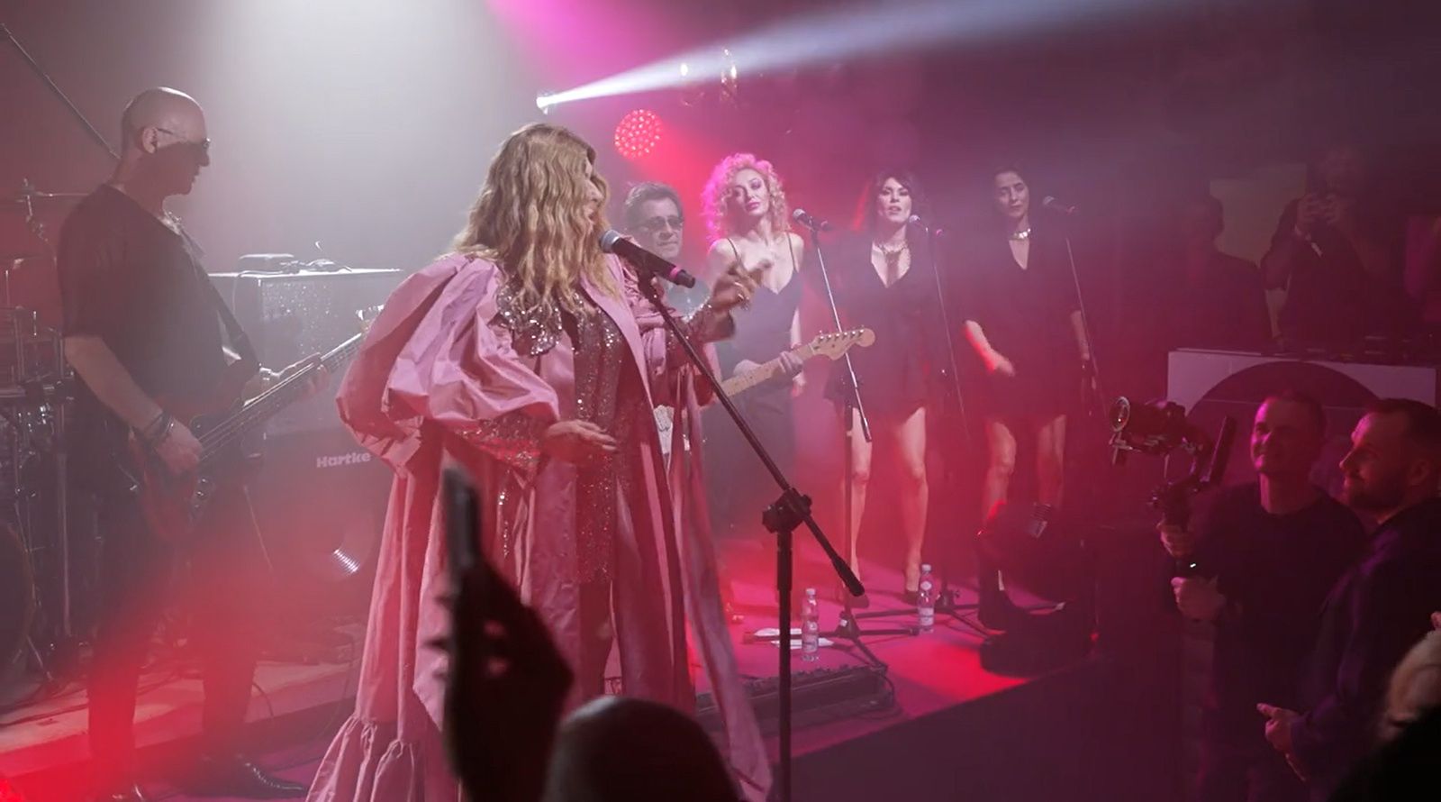 Pudelek Pink Party