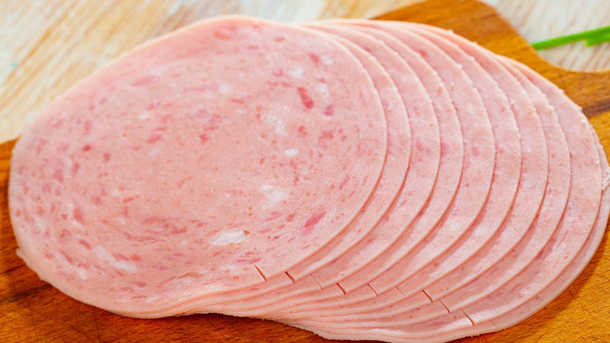 Po jednym dniu wędlina robiła się zielona i śliska. Dziś wiem, że źle ją przechowywałam