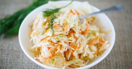 Kiszona kapusta bez soli i octu. Bezpieczna dla diabetyków i ciśnieniowców
