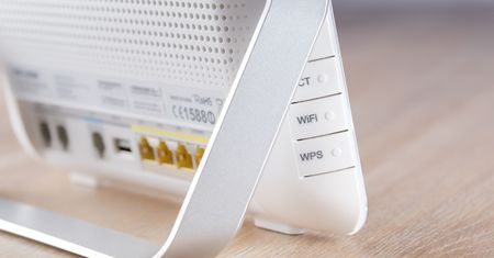 FRITZ!App WLAN – aplikacja, która pomoże w ustawianiu sieci Wi-Fi