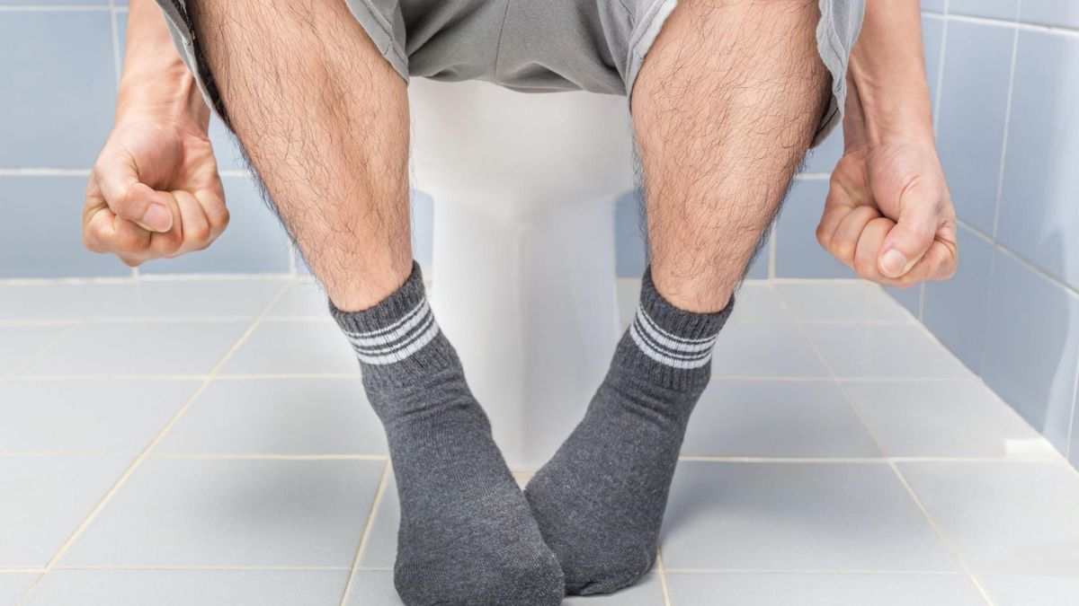 Czy zaparcia zwiększają ryzyko powstania hemoroidów?