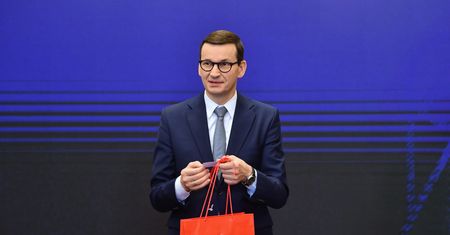 Dostaniesz prezent od rządu. 100 zł do zgarnięcia