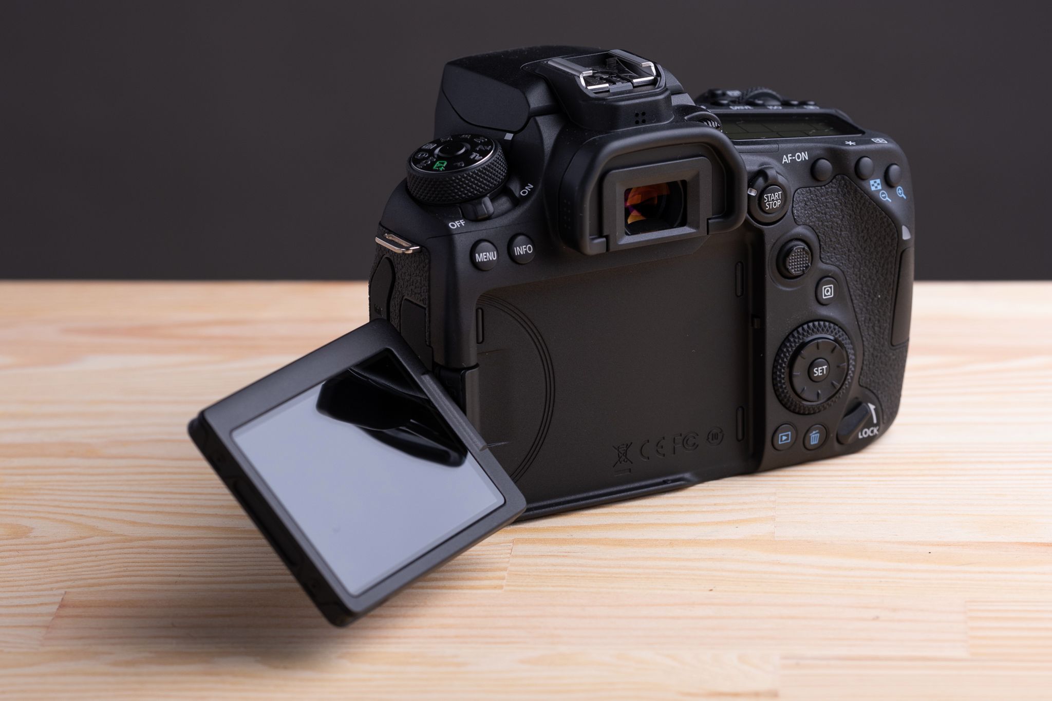 Canon EOS 90D: Kilka chwil z zaawansowaną lustrzanką APS-C [recenzja] 5