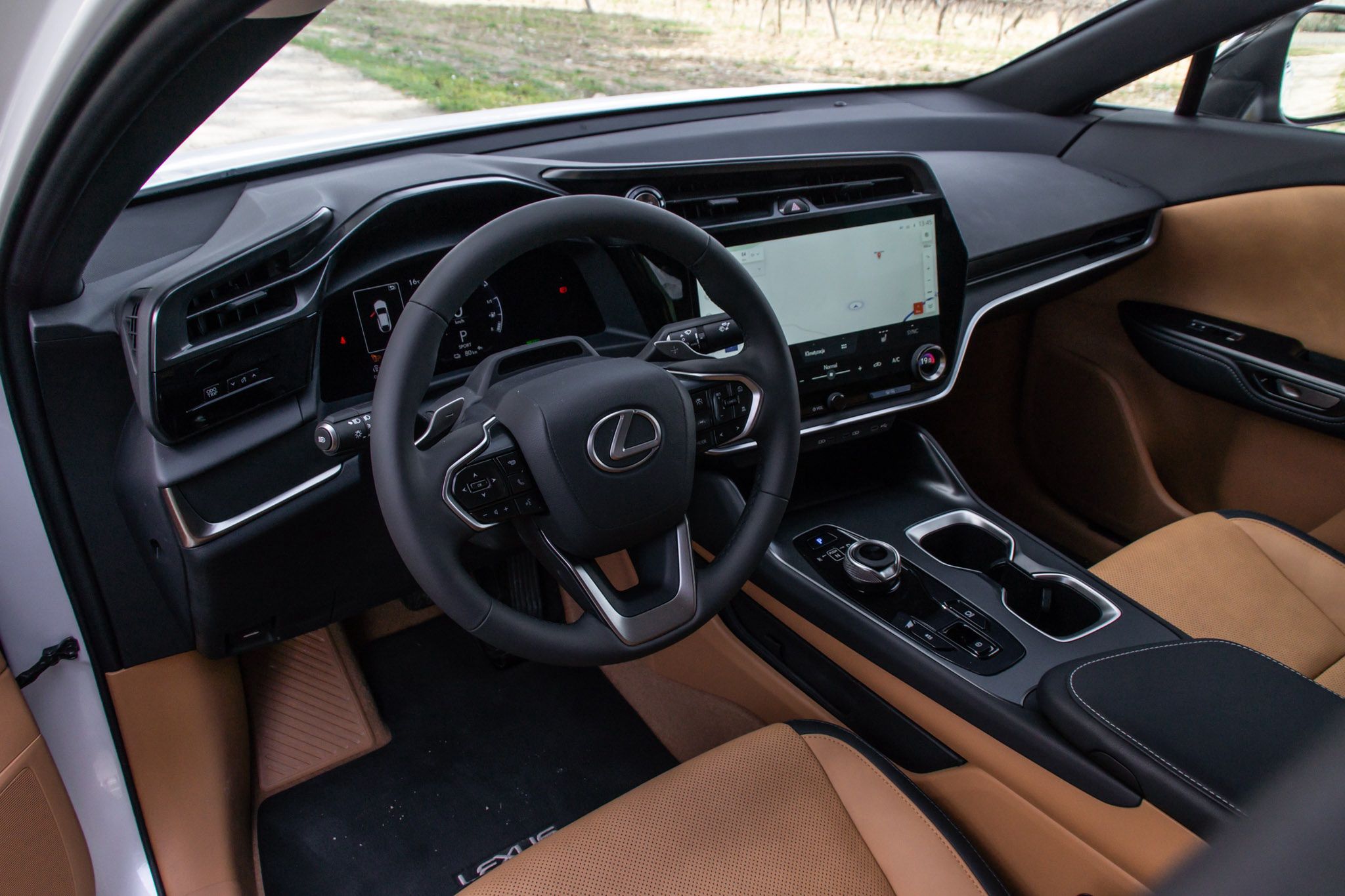 Lexus RZ 450e