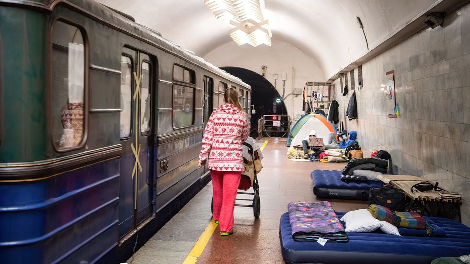 Metro w Charkowie stało się domem dla wielu Ukraińców