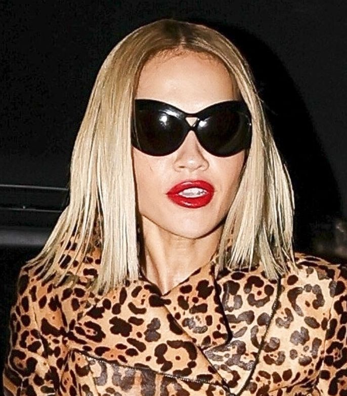 Rita Ora na Paris Fashion Week