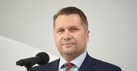 Powrót do szkół. Czarno to widzę [OPINIA]