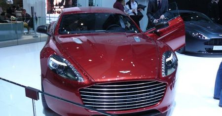 Niespodziewany debiut - Aston Martin Rapide S zaprezentowany! [Genewa 2013]