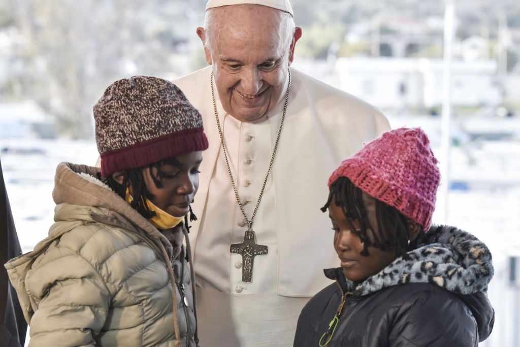 Papież Franciszek w obozie dla uchodźców w Grecji 5 grudnia 2021 r. 