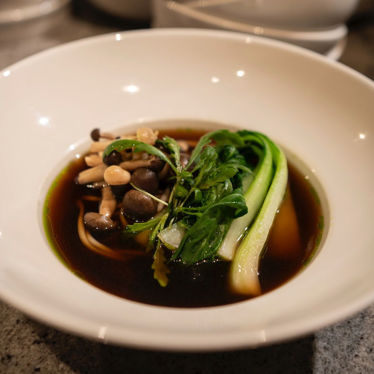 Bulion grzybowo-gęsinowy z restauracji Monka.