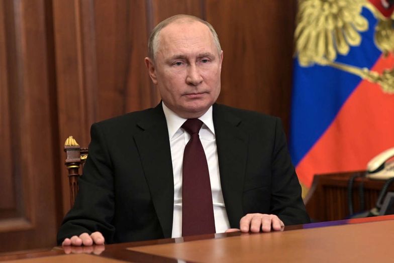 Putin próbuje powstrzymać odpływ gotówki. Pierwszy raz transfery zmalały