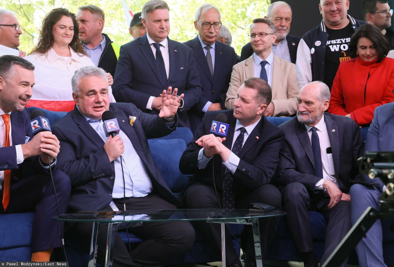 Stowarzyszenie TV Republika z siedzibą w miejskim obiekcie. Idzie w ubezpieczenia