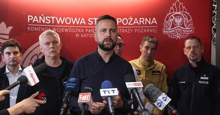 Śmigłowce ewakuują ludzi. MON wysyła dodatkowe siły wojskowe