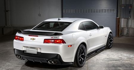 Chevrolet limituje części do modelu Camaro Z28