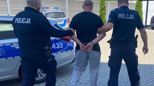 Wielkopolska: 20-latek wracał pijany do domu. Po drodze ukradł ciężarówkę