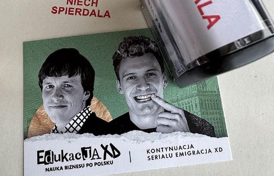 Canal + hasłem "Sprzedam Polskę XD" promuje serial "Edukacja XD"