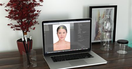 Ulepszony filtr „Face-aware Liquify” w Adobe Photoshop CC 2017 stał się jeszcze potężniejszym narzędziem