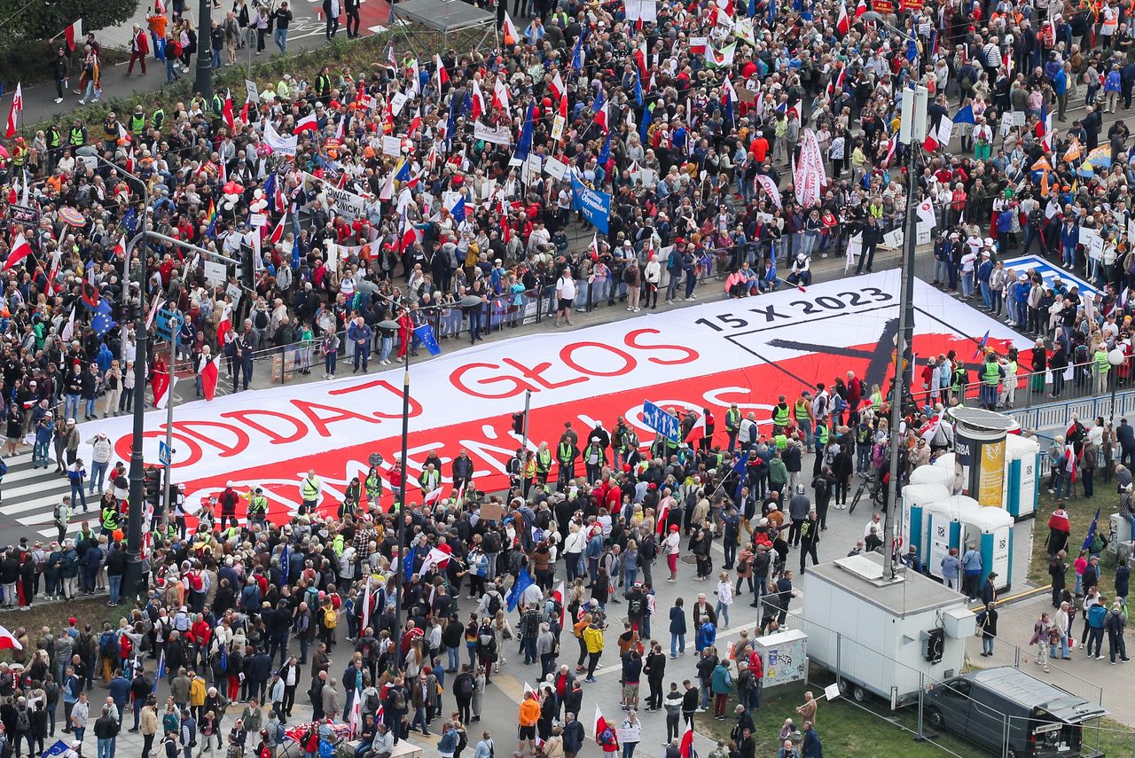 Uczestnicy Marszu Miliona Serc