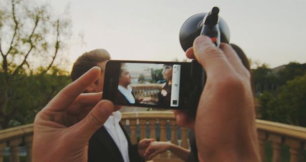 Oldschoolowa reporterska lampa błyskowa do iPhone'a 2