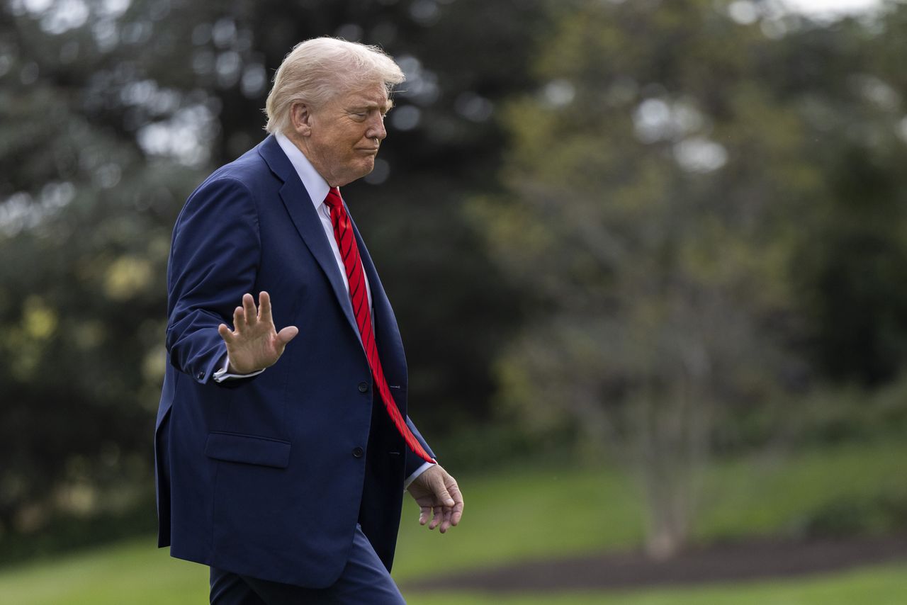 Działo się w nocy. Trump nałoży dodatkowe cło na Chiny