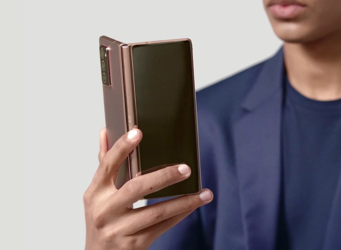 No to mamy komplet. Samsung Galaxy Z Fold 3 na zdjęciach 1