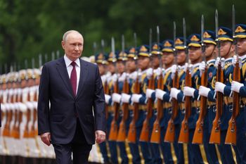 300 tys. Rosjan na froncie. Putin ruszy z nową mobilizacją?