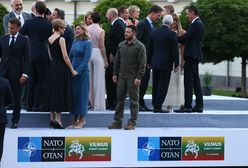 Zełenski na szczycie NATO. Zdjęcie krąży w sieci