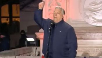 Orban wygwizdany. Aż eksplodował. Ostra reakcja. "Złamany człowiek"