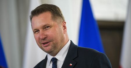 "Jest grubiański". Poseł tłumaczy zachowanie Czarnka