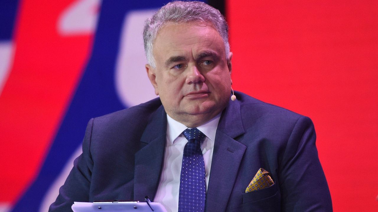 Redaktorem naczelmym TV Republika jest Tomasz Sakiewicz