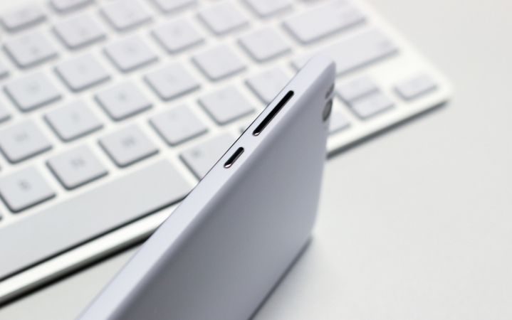 Xiaomi Mi 4i oficjalnie. Chińczycy znów stawiają na niską cenę i mocne podzespoły 16