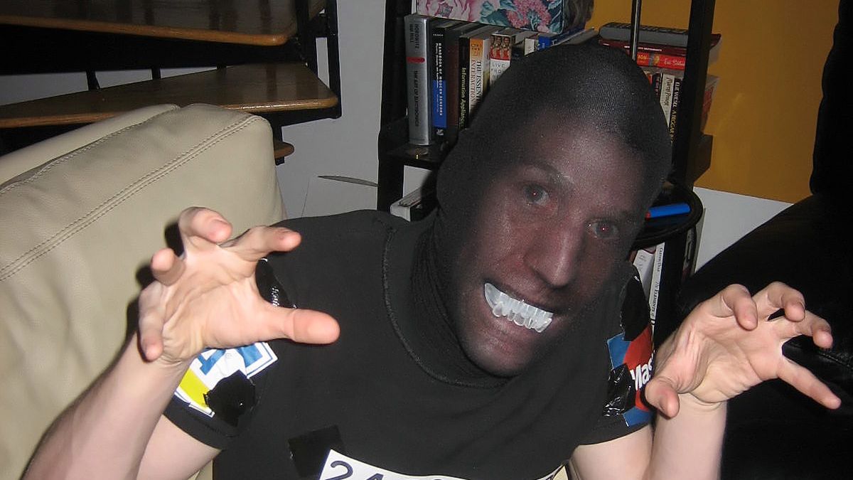 Ukradli postać z gry wartą 3500 zł 1